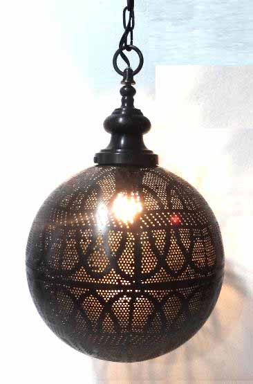 Lightining Hanging